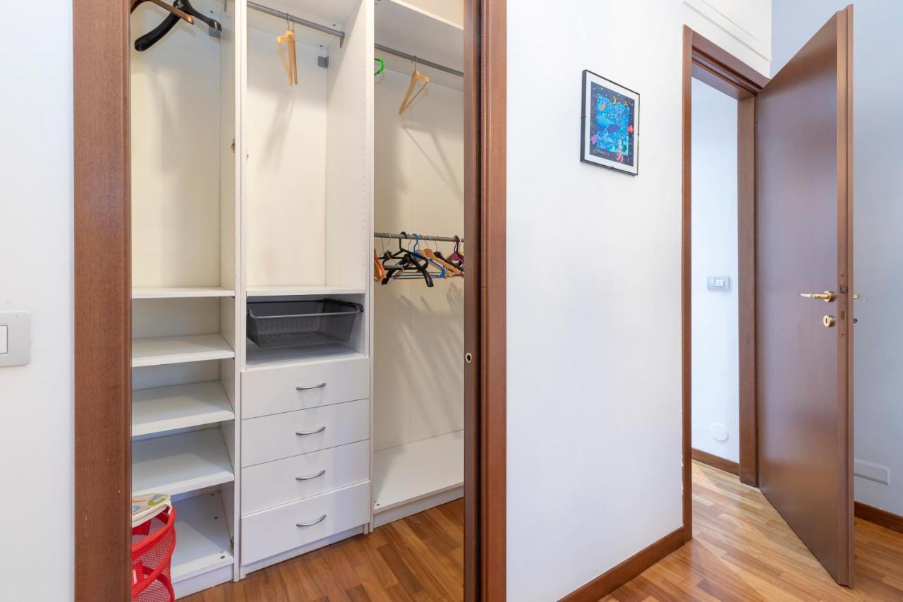 New Apartment Lomellina 34 Milan Exterior photo