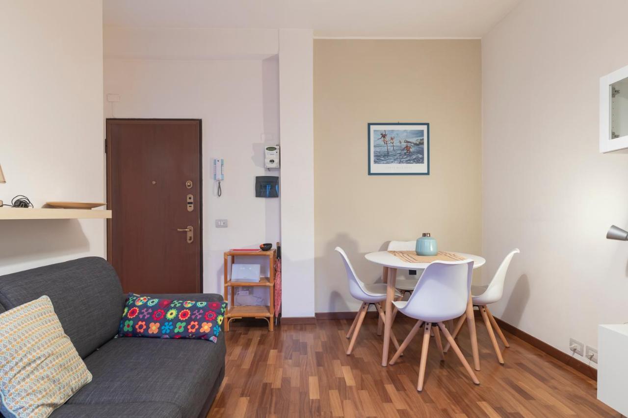 New Apartment Lomellina 34 Milan Exterior photo